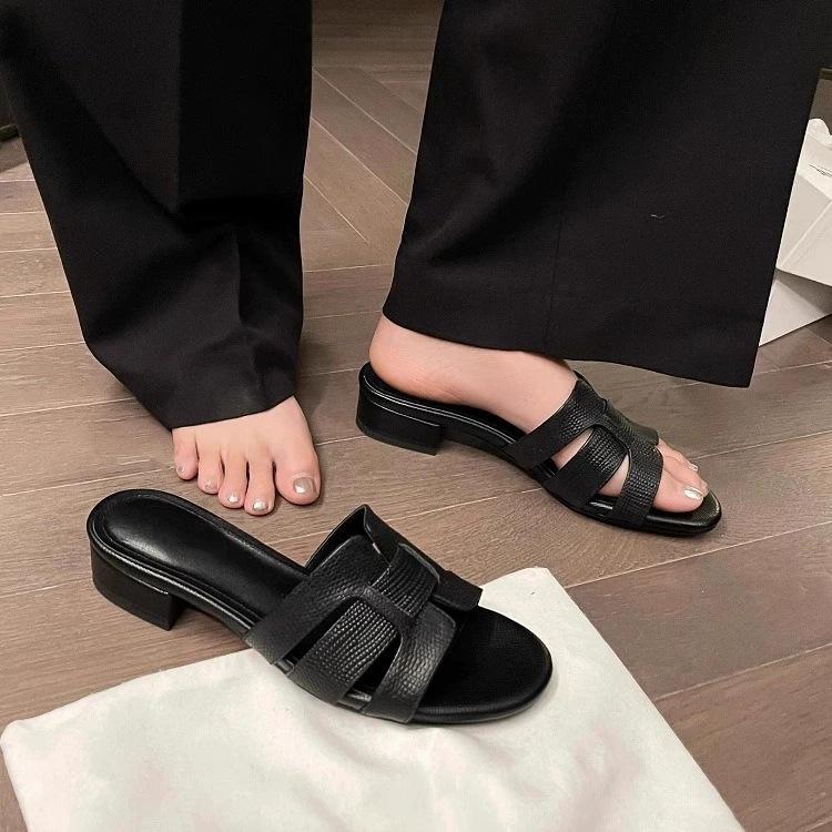 Temperament Versatile One-word Drag Thick Heel Outer Wear Wear Versatile Casual Soft Leather Woven Vacation Beach Cool Slippers Women's Summer