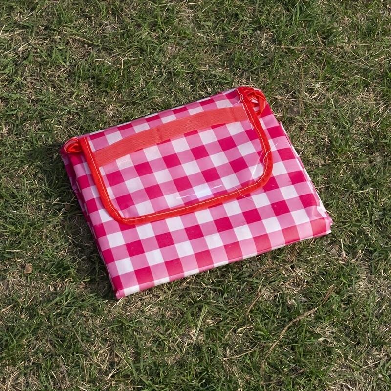 

Spring Limited Edition Must-Have! Portable, Foldable, Thickened Non-Woven Picnic Mat, Durable And Extra-Large Size, Essential For Outdoor Camping 1pc красный