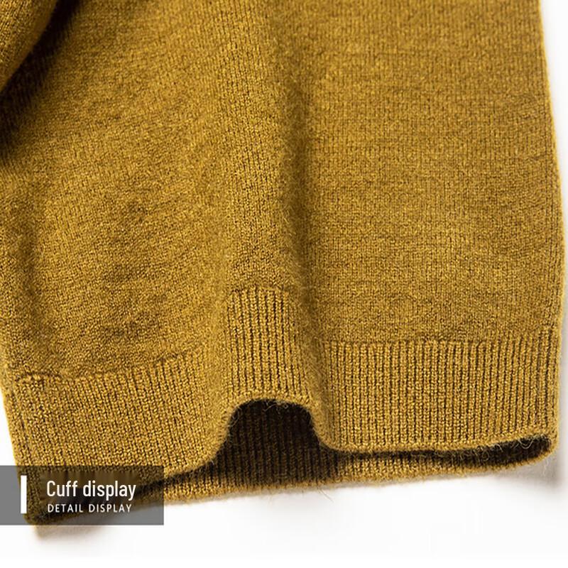 Men's V-Neck Short-Sleeve Wool Blend Sweater
