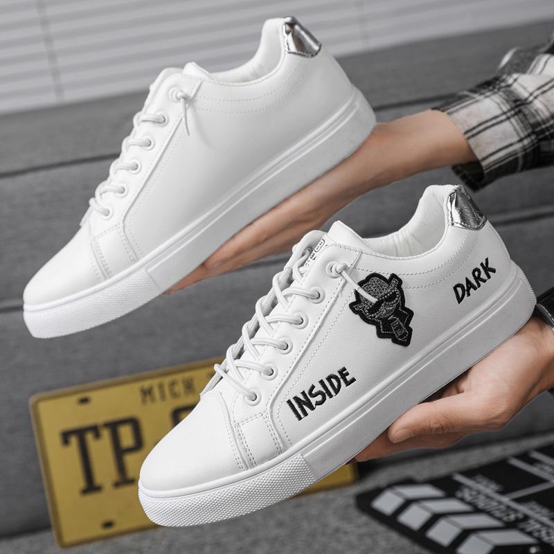 Men's Casual Shoes Versatile Trendy Shoes Men's Sports Shoes Crocodile Pattern Leather Surface Glossy Pure Black Work Board Shoes Men