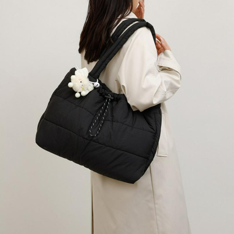 New Women Shoulder Bag Large Capacity Quilted Puffer Tote Casual Trendy Crossbody Handle Bag Textured Casual Bags for Travel