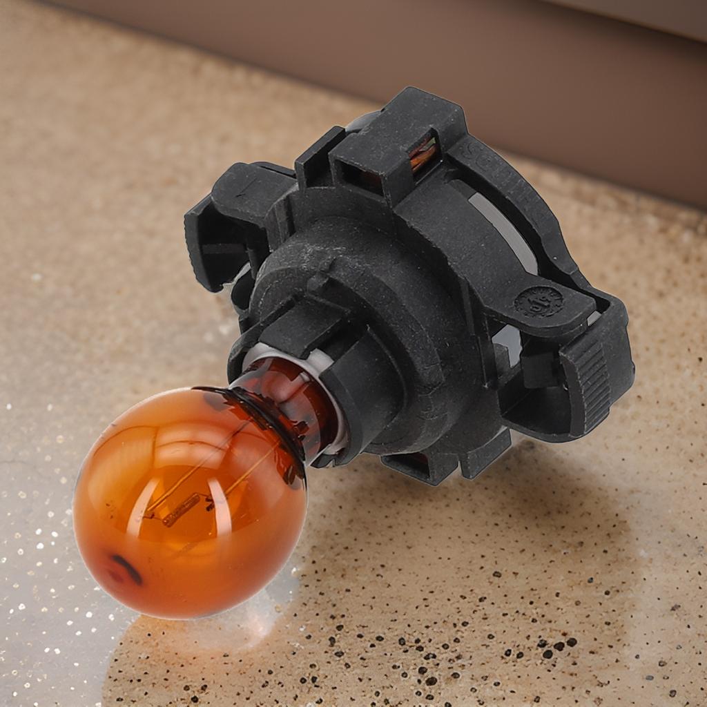 01       Car Turn Signal Light Bulb Socket PY24W 12V 24W 1300610092 For BMW E90 E92 F07 F10 F32 Turn Signal Bulb Car Accessories