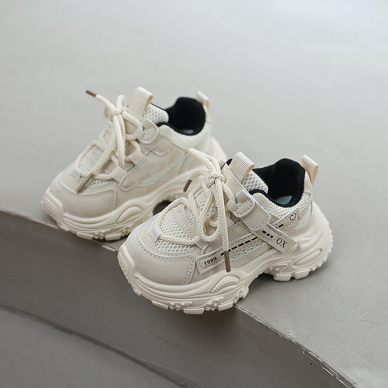 Spring Autumn Kids Sports Shoes Soft Sole Breathable Sneakers For Boys Girls Middle Small Children Student Casual Shoes