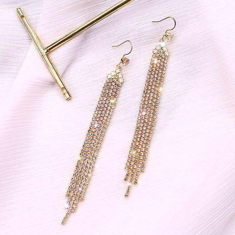 

Long Fringe Earrings Women European and American New Fashion Personality Exaggerated Long Internet Celebrity Earrings Cold Style Temperament Earrings 90500 Gold
