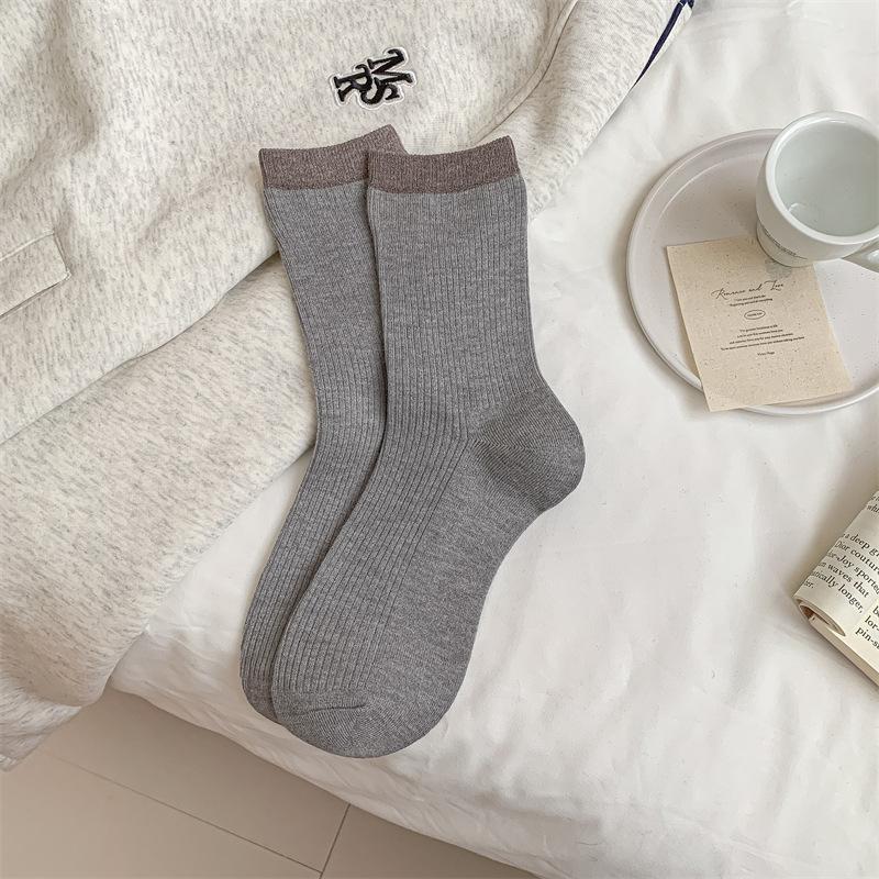 Autumn and Winter Women's Mid-calf Socks, Winter Thickened Warm Cashmere Socks, College-style Color-blocked Wool Socks
