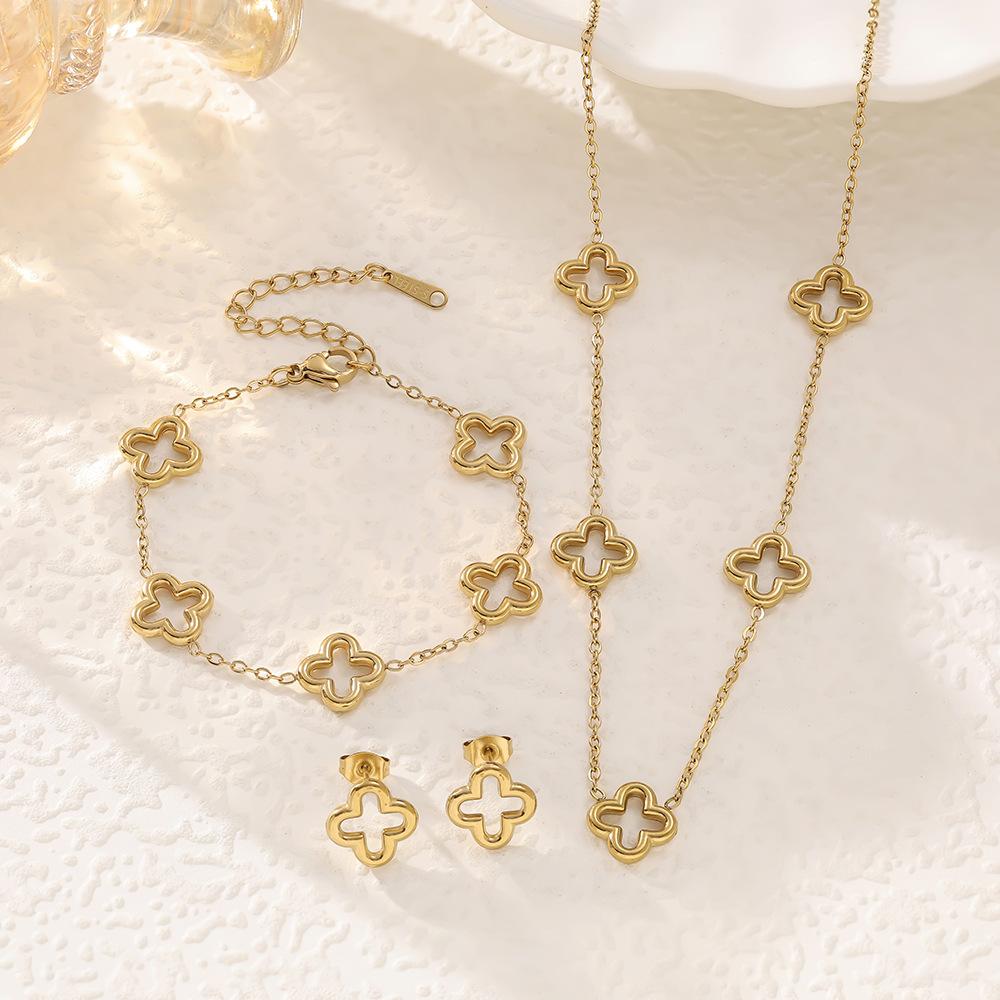 3 In 1 Three-dimensional Hydraulic Hollow Stainless Steel 18K Lucky Grass Four-leaf Clover Chen Lady Bracelet Necklace Stud Earrings Set