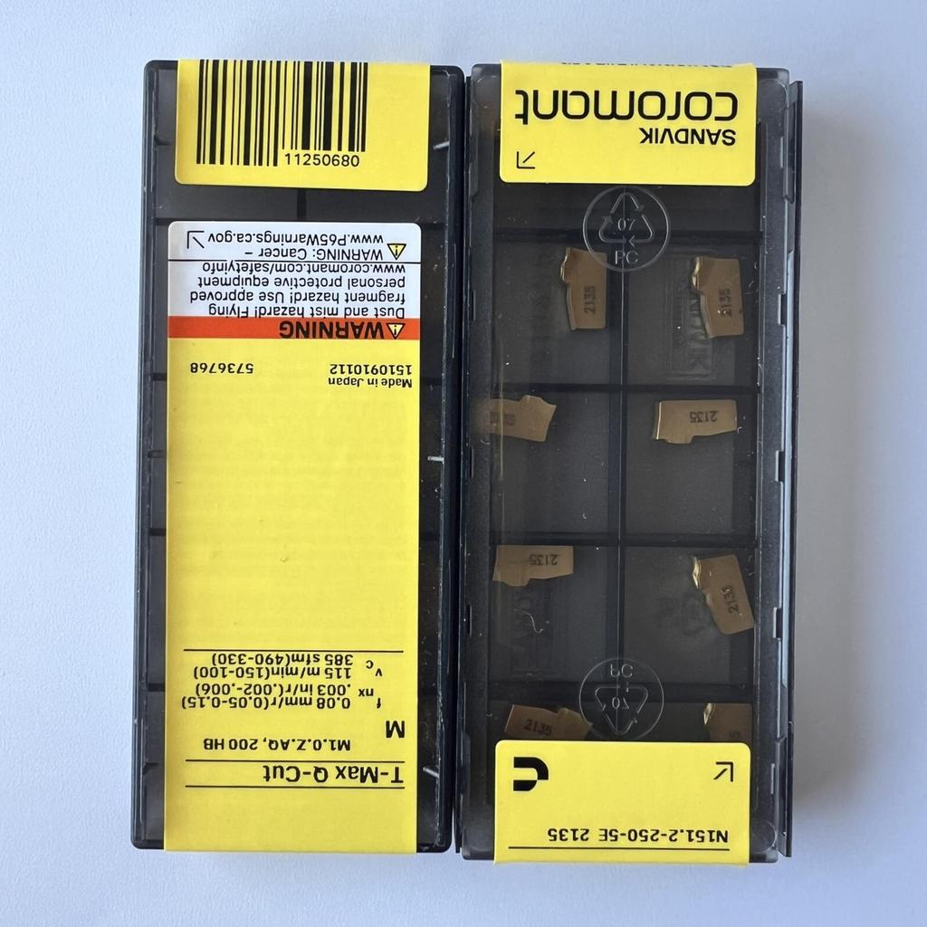 SANDVIK / N151.2-250-5E 2135 / Original Swedish hard alloy blade 10 Pcs