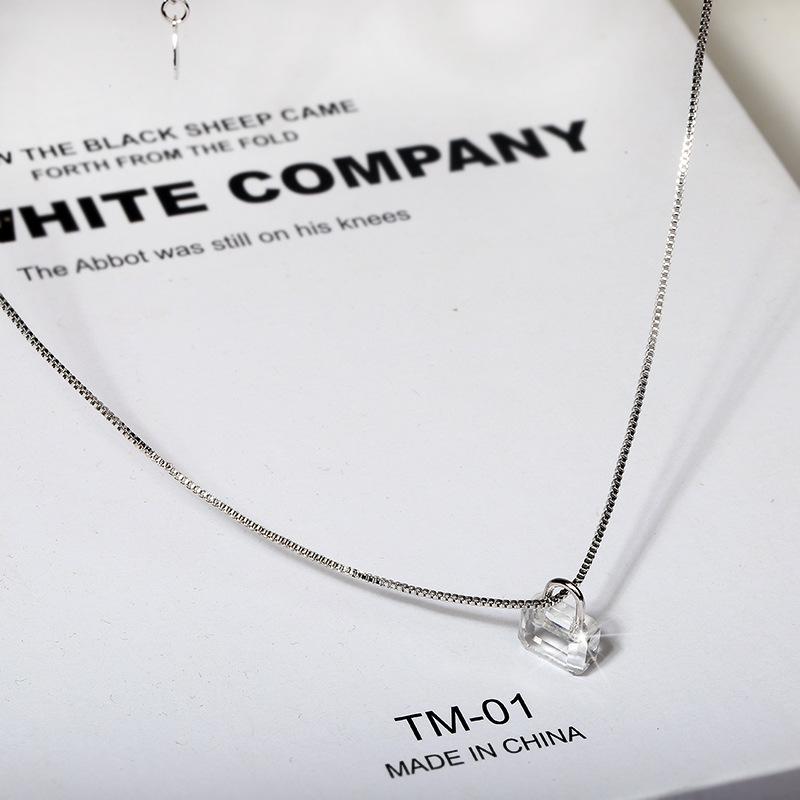 Exquisite Simple Popular Zircon Clavicle Chain Transparent Bag Pendant Necklace Clavicle Chain Wild Party Ladies Jewelry