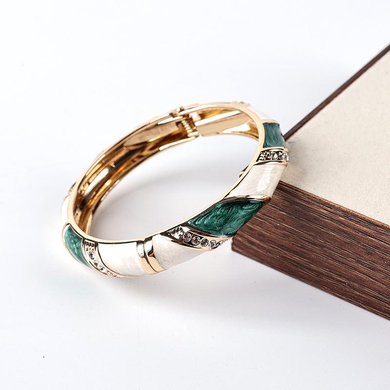 Retro Alloy Enamel Colorful Non-fading Drip Oil Bracelet - Light Luxury High-End Feel