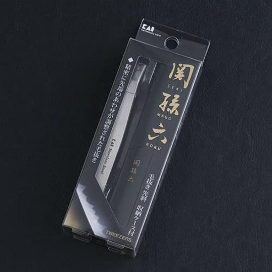 KAI Kansanroku Tweezers Slanted Tip Storage Case Silver Hair Removal HC1806