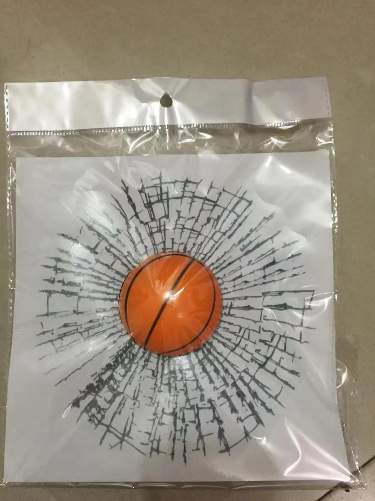 

3D Оптическая Иллюзия Наклейка на Окно Реалистичный Эффект Разрушения Декаль Дизайн Удар Спортивного Мяча Авто Декор Смешное Съемное Украшение