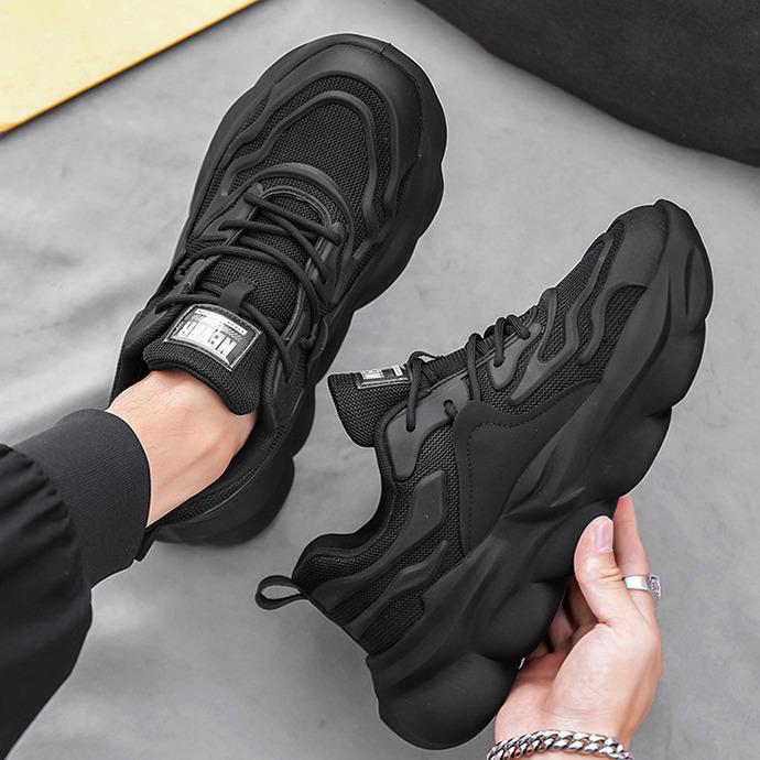 Versatile Men's Spring Casual Running Shoes: Breathable, Lightweight, Thick-Soled, Height-Increasing Trendy Dad Sneakers.