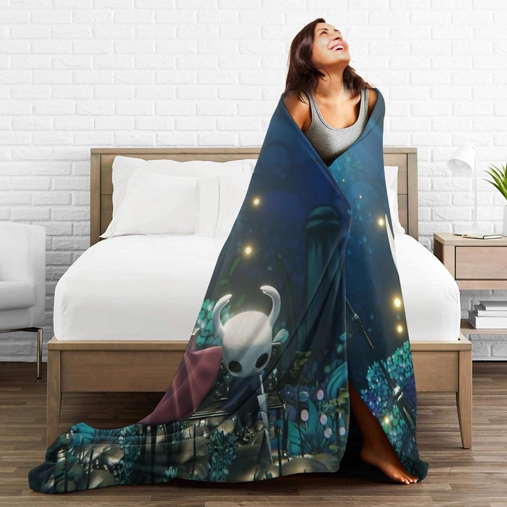 Knight and Hornet rest Knitted Blanket Hollow Knight Silksong Flannel Throw Blanket Travel Decoration Ultra-Soft Warm Bedspreads