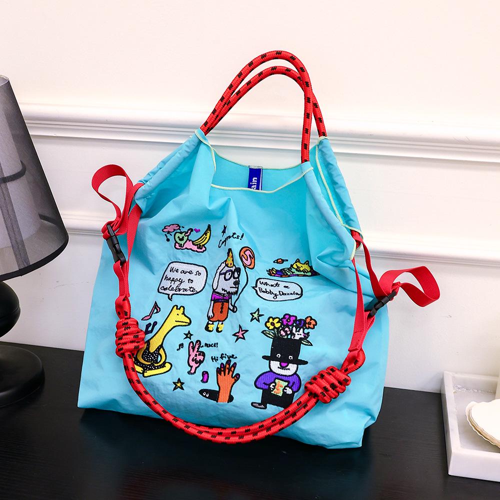 Eco-Friendly Summer Waterproof Embroidery Nylon Large-Capacity Shoulder Bag for Women