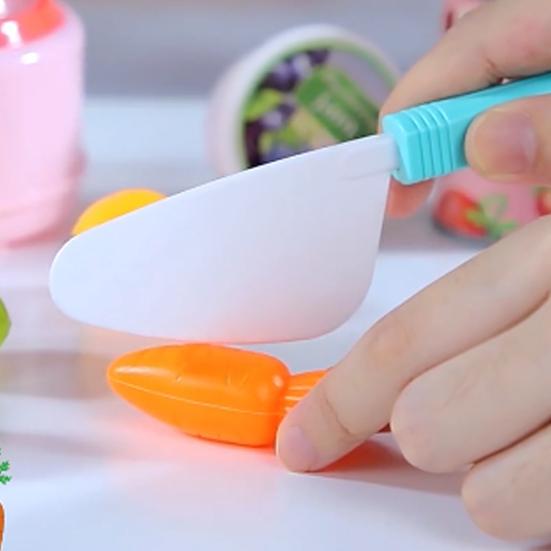 1 Set Puppenhaus Musik Saftmixer Licht und Unterhaltung Sicheres elektrisches Spielzeug Saftmixer mit Sechs