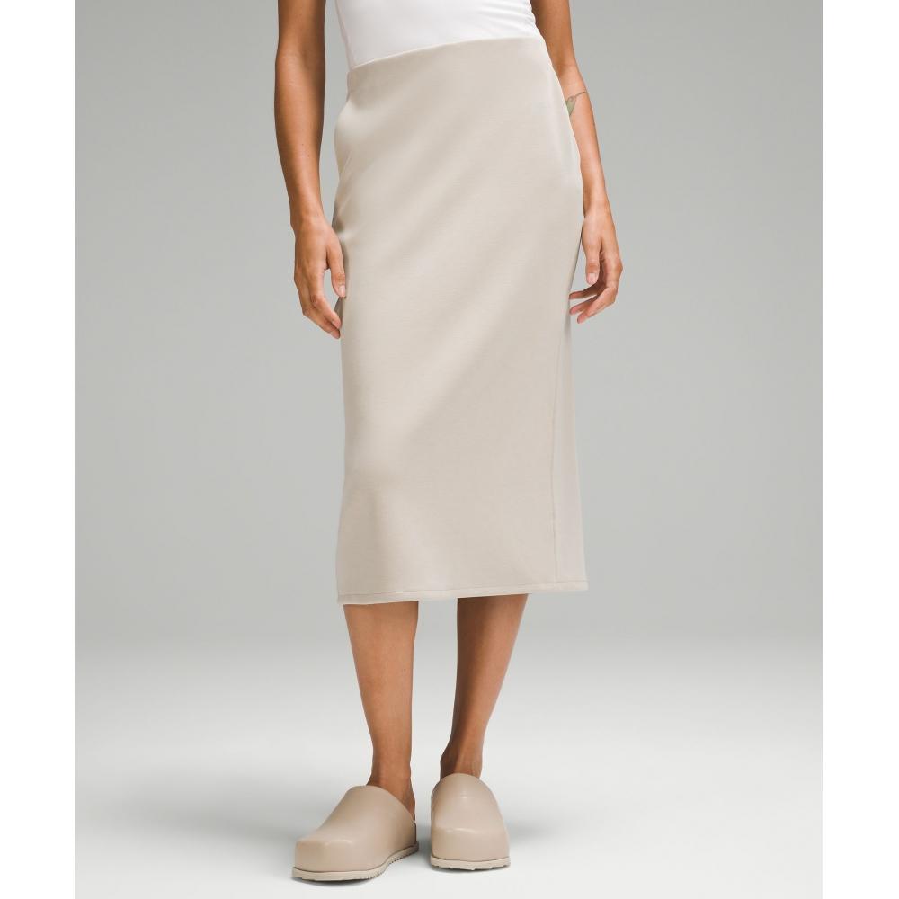 

Lululemon Softstreme High Rise Midi Skirt Mojave Tan 8
