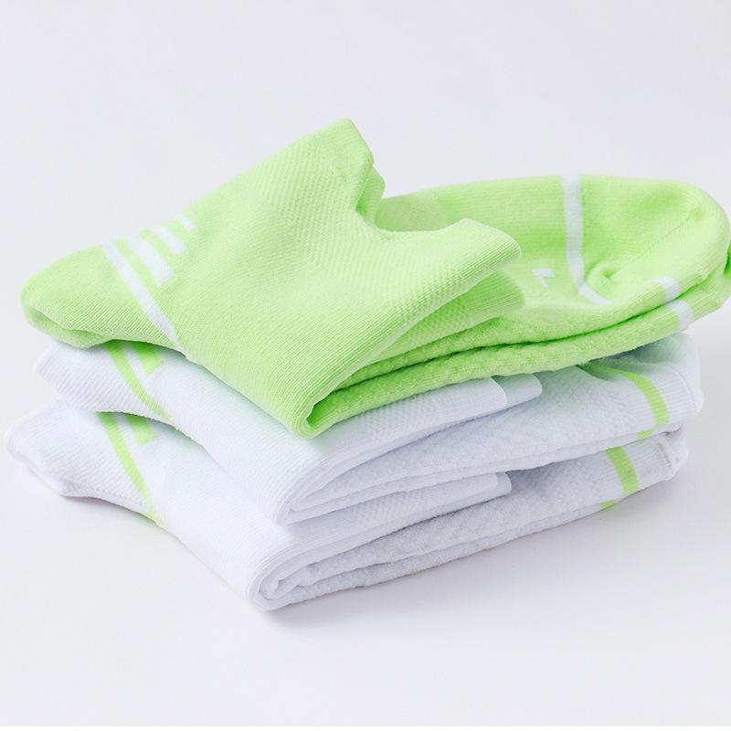 Ayak Bileği Atletik Koşu Çorapları Alçak Kesim Spor Çorapları Nefes Alabilir Yastıklı Sekmeli Çoraplar Erkekler Kadınlar Basketbol Badminton Çorapları