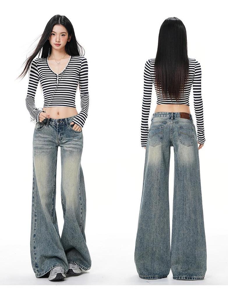 Low-rise, slimming, loose, wide-leg, slightly flared bell-bottom jeans for girls and women, perfect for spring.