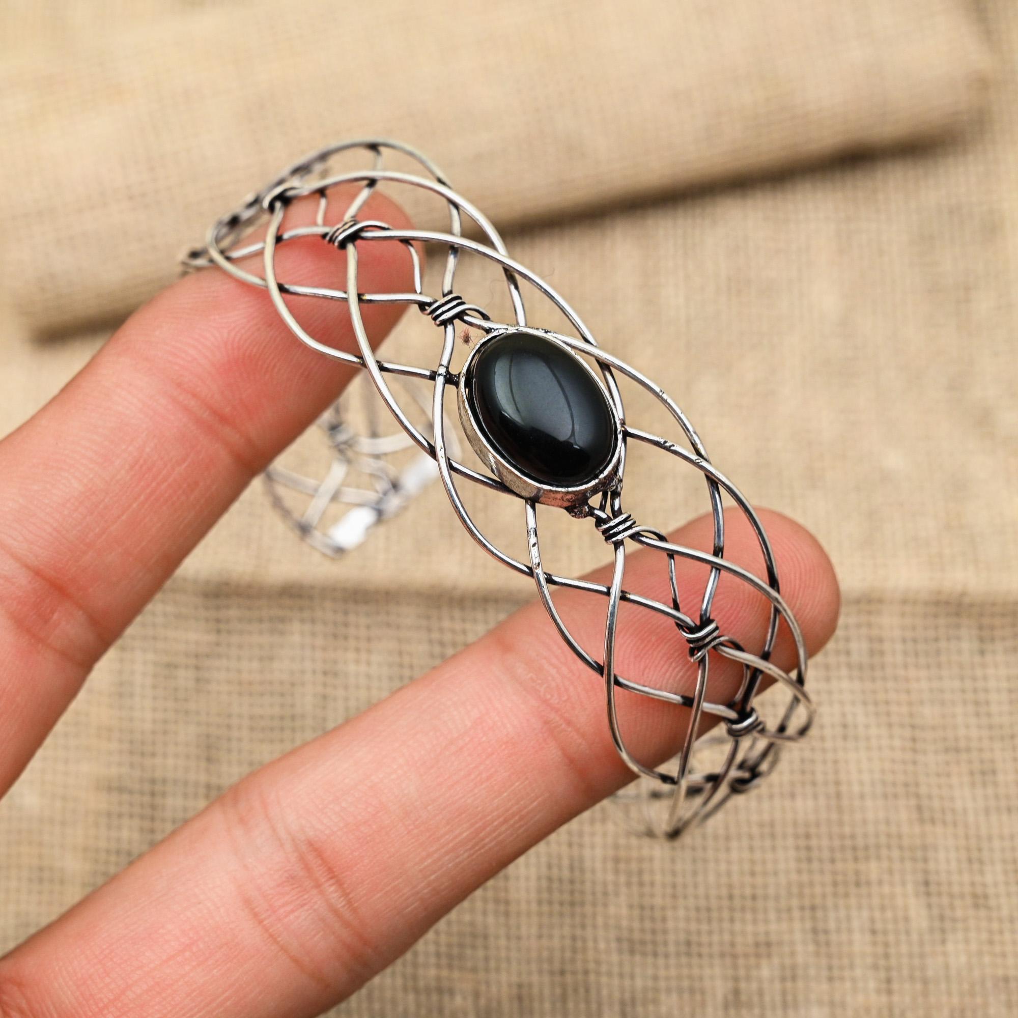 

Black Onyx Gemstone Handmade 925 Sterling Silver Jewelry Lovely Bracelet For Her