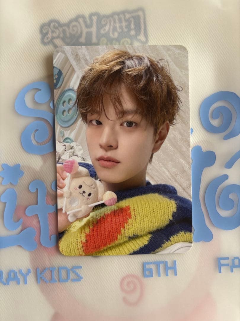 [USED] Stray Kids Seungmin s limited edition trading card from the fan meeting in Korea on April 5th.