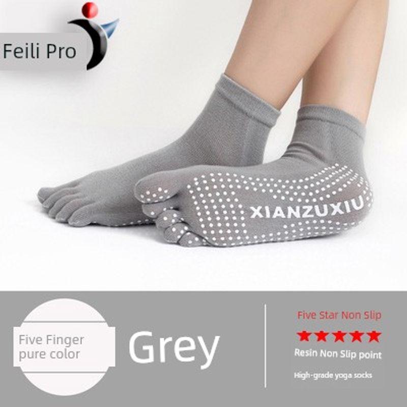 

Five Toe Open Toe Non-Slip Socks Indoor Sports Fitness Women Kids All Year Round Mid-Calf and Low Length Dispensing Yoga Five Toe Socks Grey (five-toe pure color) 2 pairs