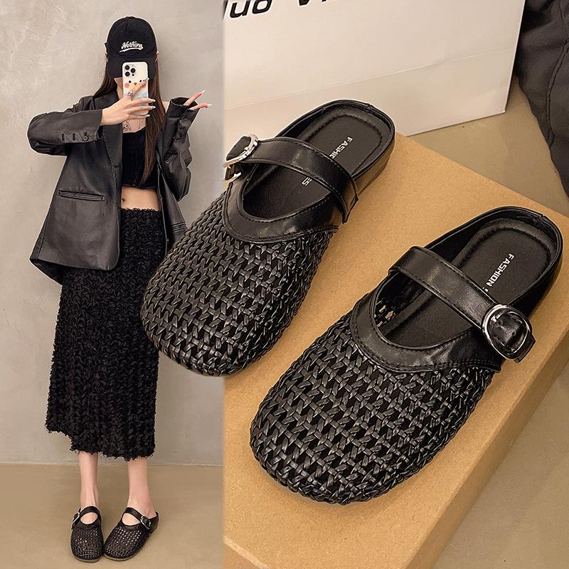Flat bottom soft leather soft bottom not tired feet flat bottom shallow mouth sandals new women's one-pedal lazy shoes