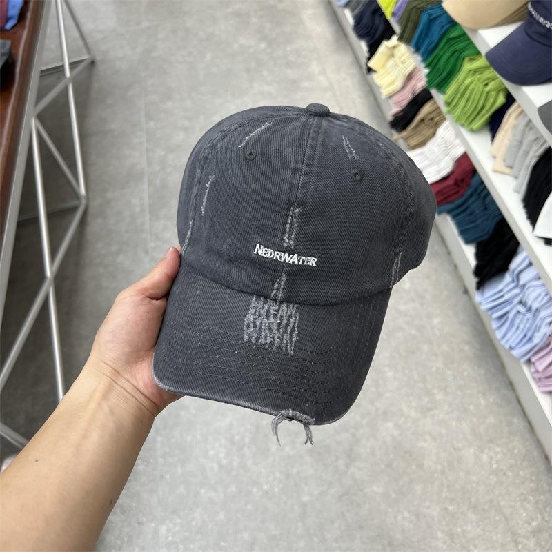 

Hole washed retro baseball cap women s casual versatile hat women s tide sunshade fashion cap men M（56-58cm） серый