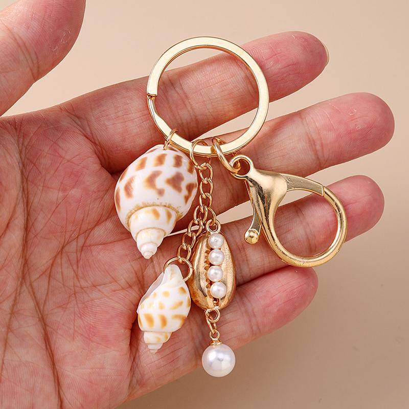 Seashell Keychain, Beach Keychain, Seashell Bag Charm, Cute Starfish Seashells Conch Keyring, For Teens Adults Beach Key Ring