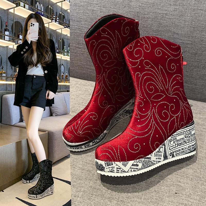 

Большой размер, каблук-наклон, универсальные модные ботинки со стразами, круглый носок, английский фасон, молния, платформа, ботинки Мартин 43 красный
