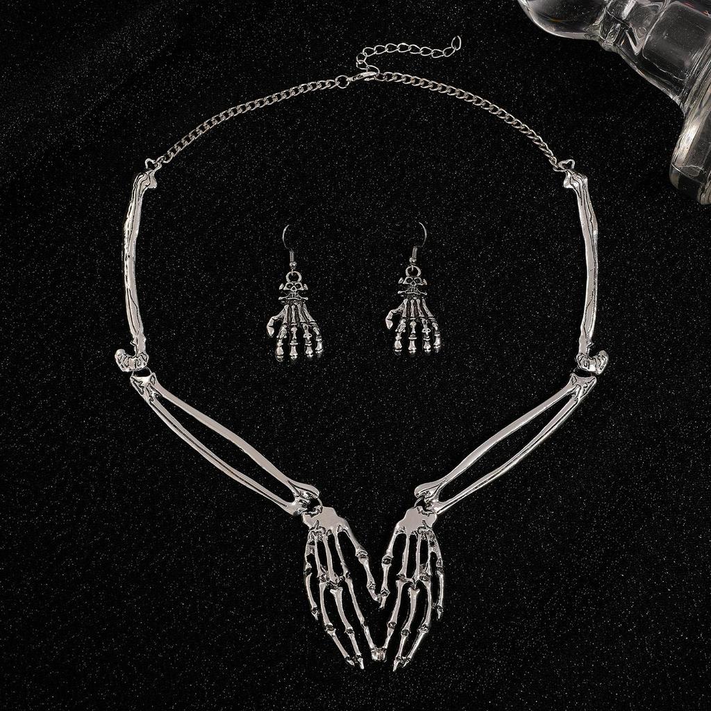 Fashion Personality Dark Style Skeleton Ghost Claw Necklace Finger Bone Earrings Set Halloween Costume Accessories