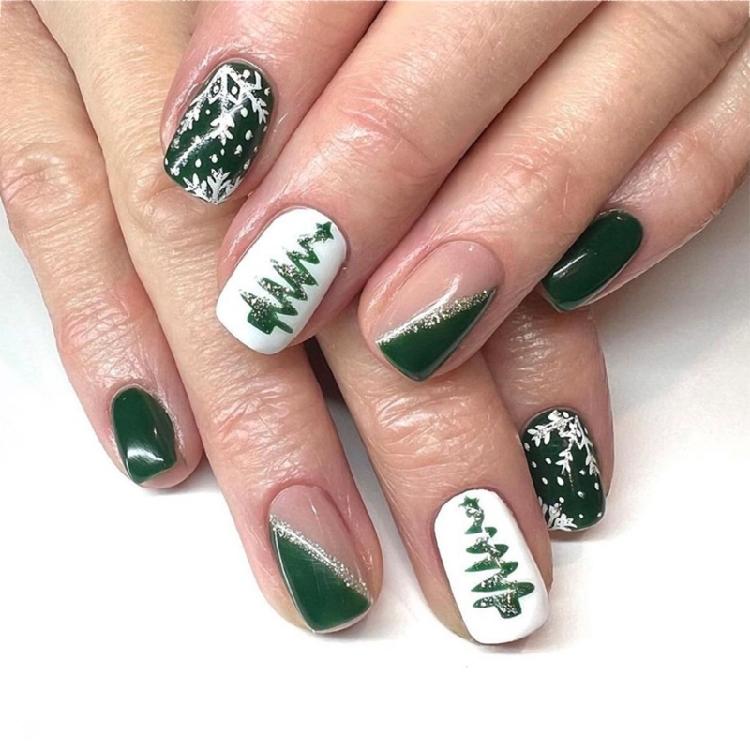 48 Pcs Winter Press On Nails Short Square Artificial Nails Snowflak Full Cover Stick on Nails Christmas False Nails