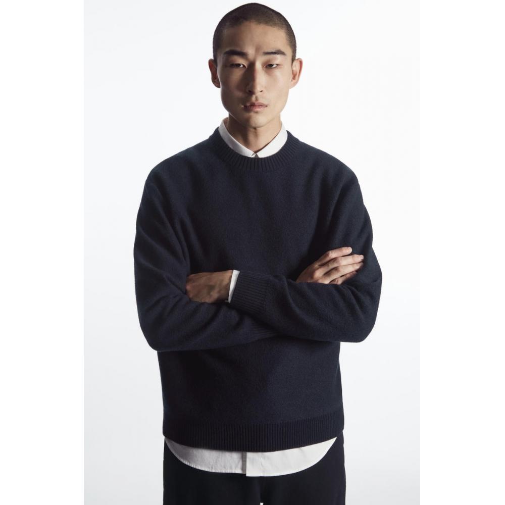 Cos Japan Boiled Wool Seamless Sweater