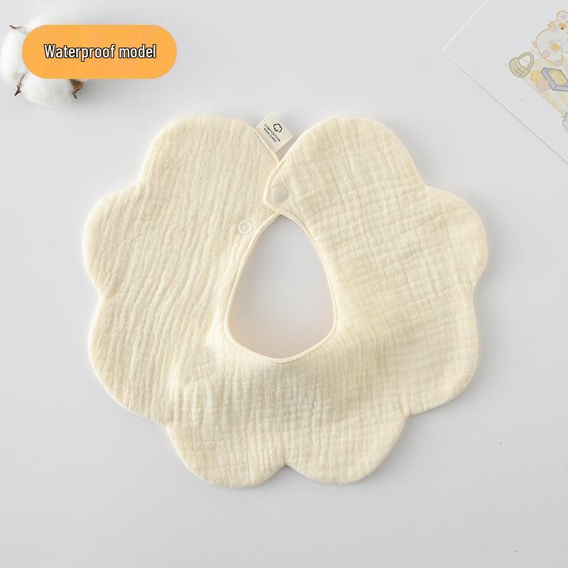 Dwustronny, wodoodporny śliniaczek dla niemowląt w stylu koreańskim z płatkami, wykonany w 100% z gazy bawełnianej
