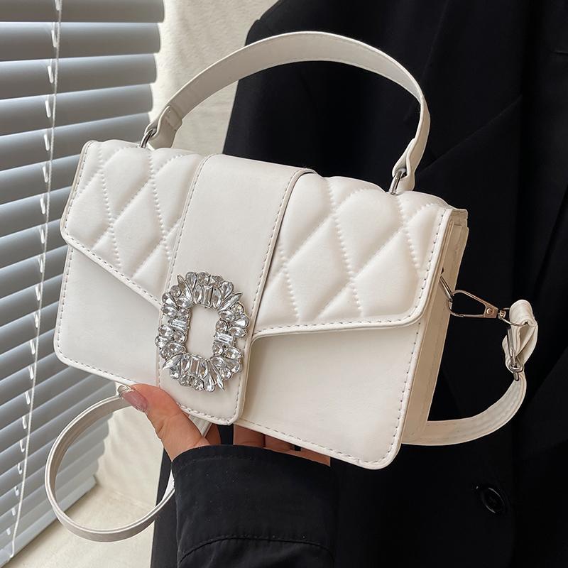 

Chain bag for women s new crossbody bag for women s white women s bag, light luxury, niche, high-end texture, bright diamon