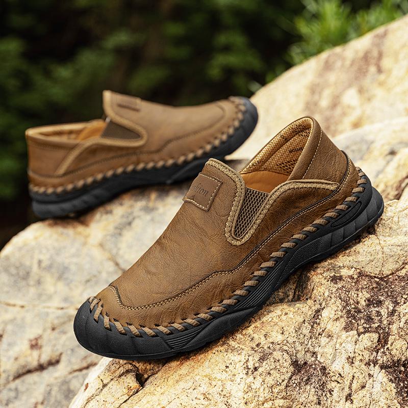 Neuankömmling Herren Freizeitschuhe Handgefertigt Spaltleder Slipper Bequeme Herren Slip-on Flats Mokassins Outdoor Herren Wanderschuhe