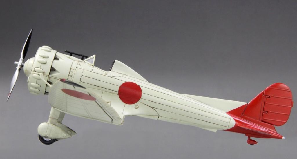 Fine Molds 1/72 Scale Aircraft Series Imperial Japanese Navy Type 9-1 Single-Seat Fighter, Modified Model, Plastic Model Kit FP33