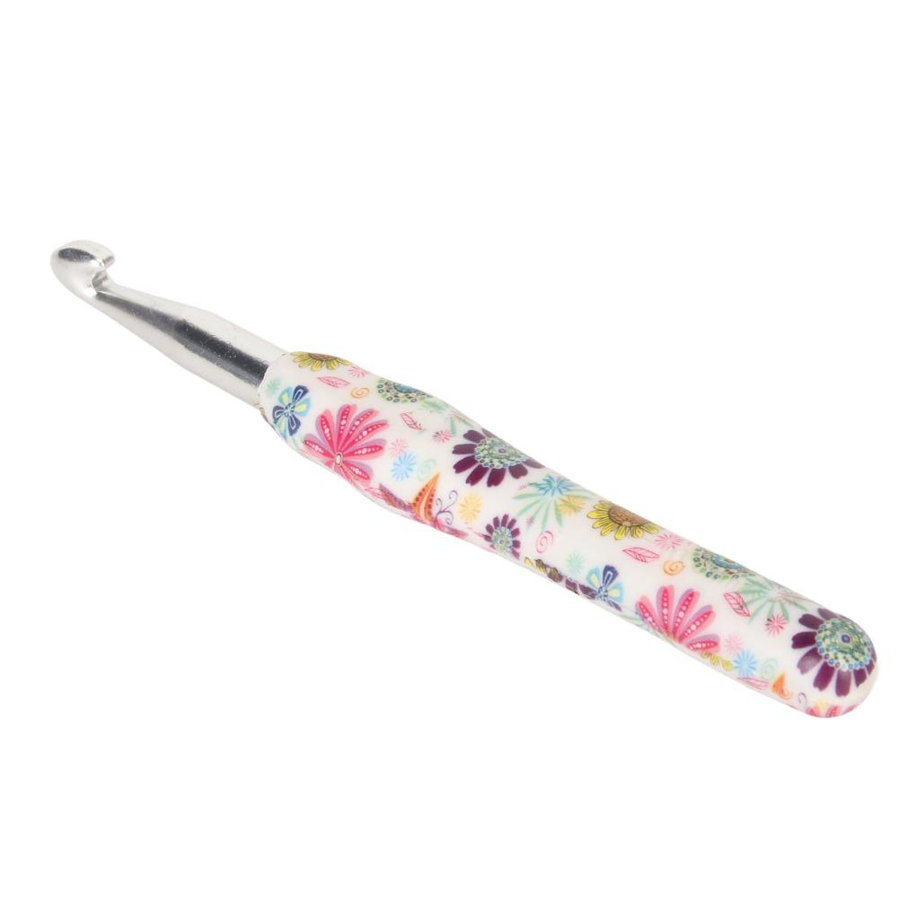 Flower Pattern Crochet Hook Ergonomic Handle Sewing Tools Knitting Needle For Crocheting Yarn