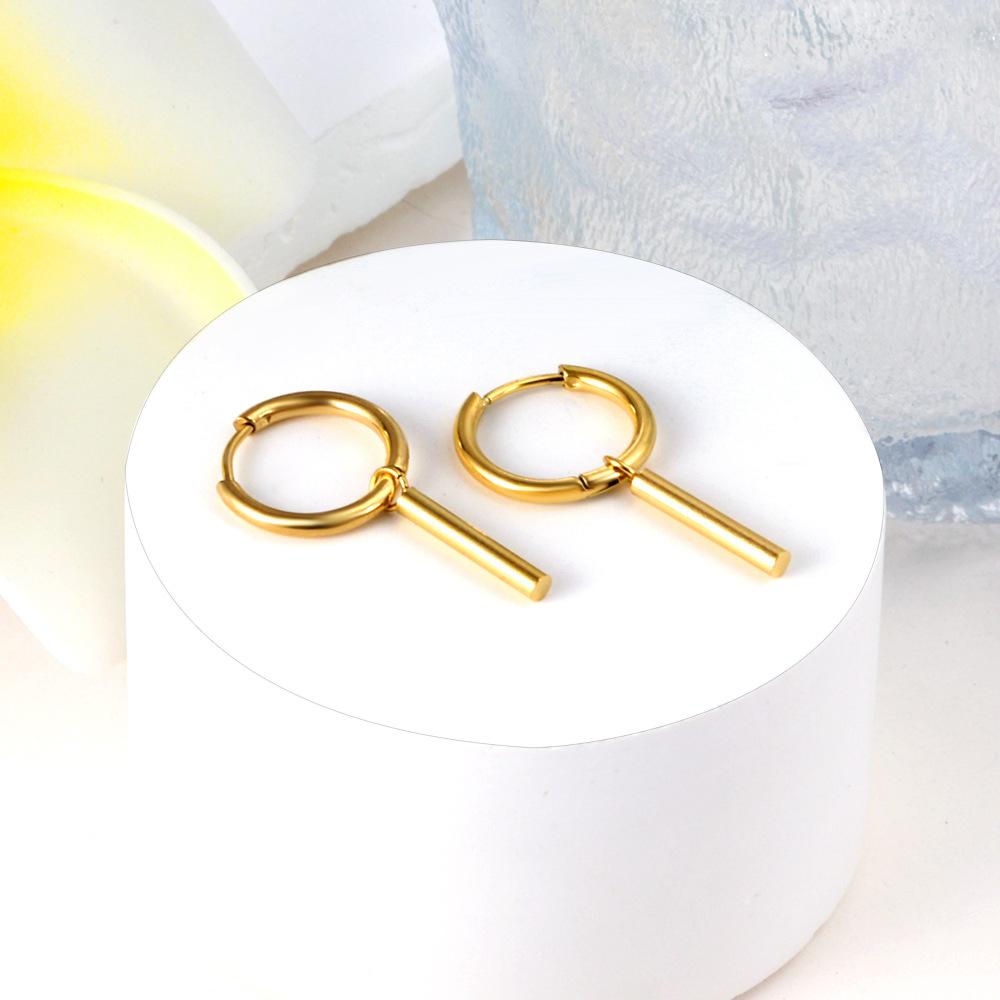 Fashion earrings women's hip-hop personality niche design sense electroplating small chain ear buckle stainless steel earrings