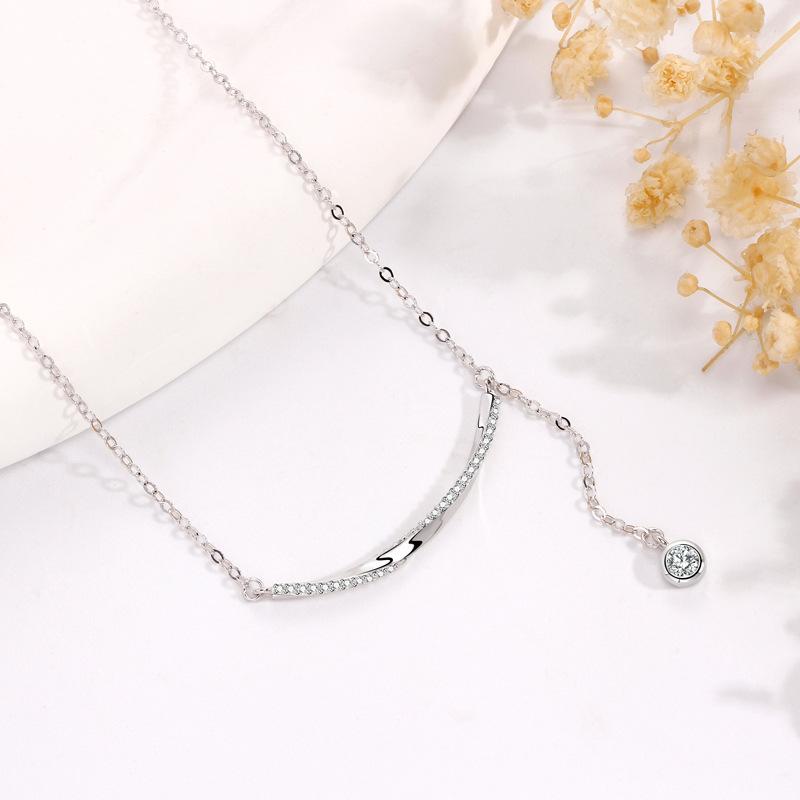 Smile Tassel Necklace Women S Niche Exquisite Fashion Lamp Luxury Ins Premium Design Sense Necklace Premium Durable