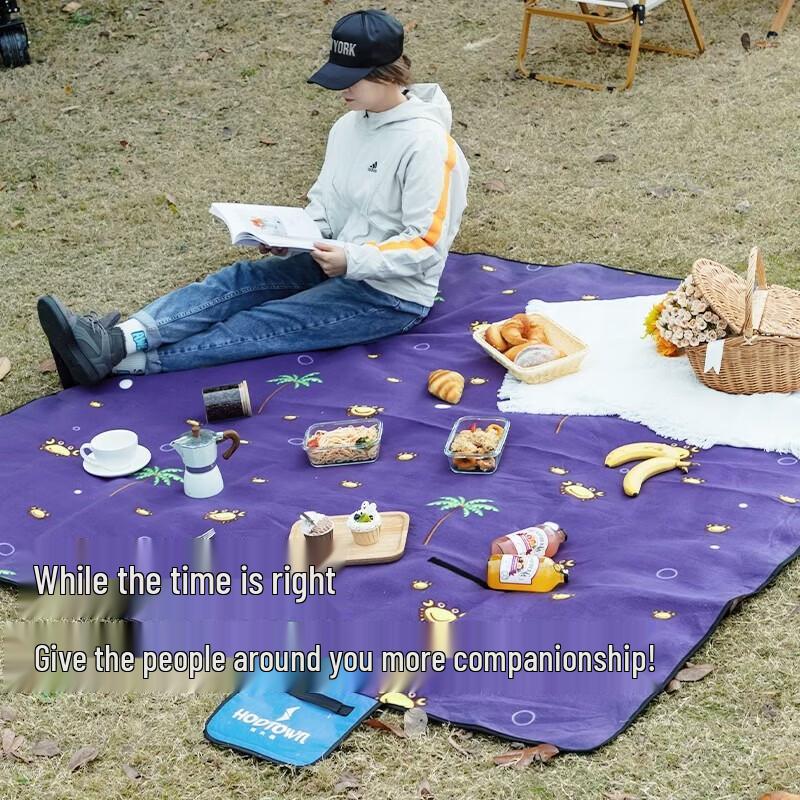 Hodtown Crab Overlord Picnic Mat