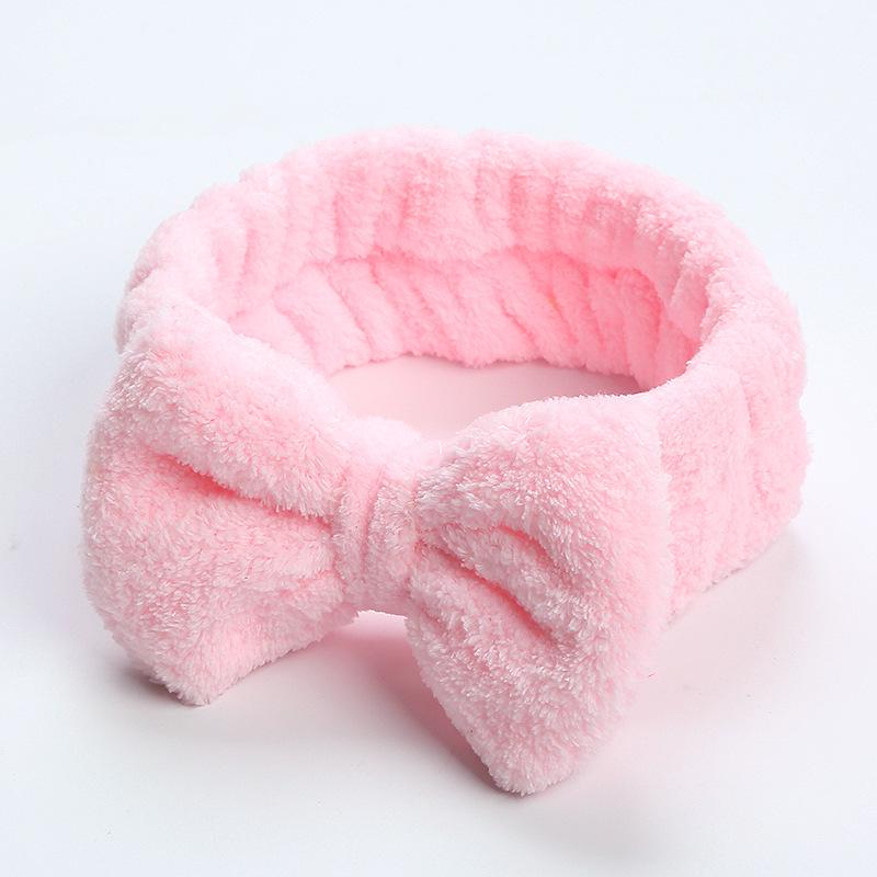 Leopard Print Coral Fleece Bow Headband for Women – Plush, Cute Hair Accessory