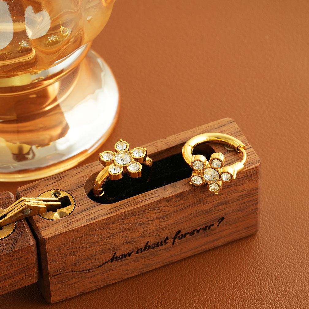 High-End Five-Petal Flower Zirconia Stud Earrings - Stainless Steel, INS Style, Simple & Versatile