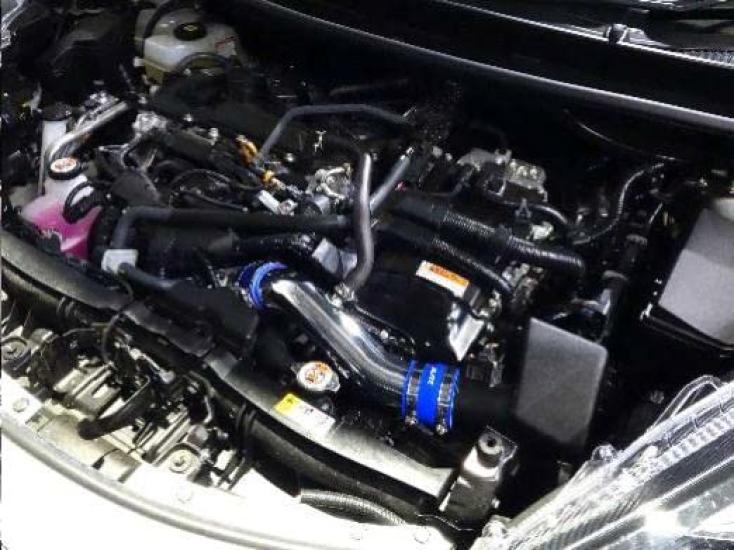 

BLITZ Впускной комплект Yaris Hybrid MXPH10 Синий силиконовый патрубок 55716