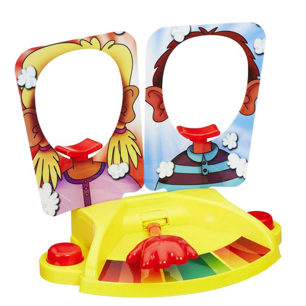 Ein Zwei-Spieler-Sahne-Schlag-Brettspiel, eine gelbe Kuchen-Zerstörungsmaschine (Das Wort 'Pie Face' darf nicht verwendet werden).