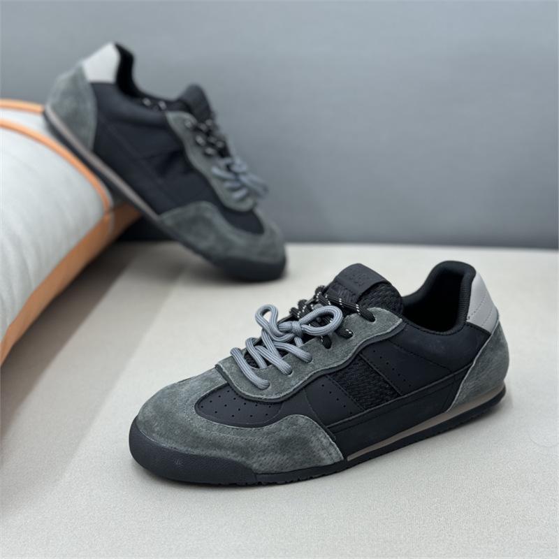 New comfortable shoes sneakers breathable and comfortable dnh