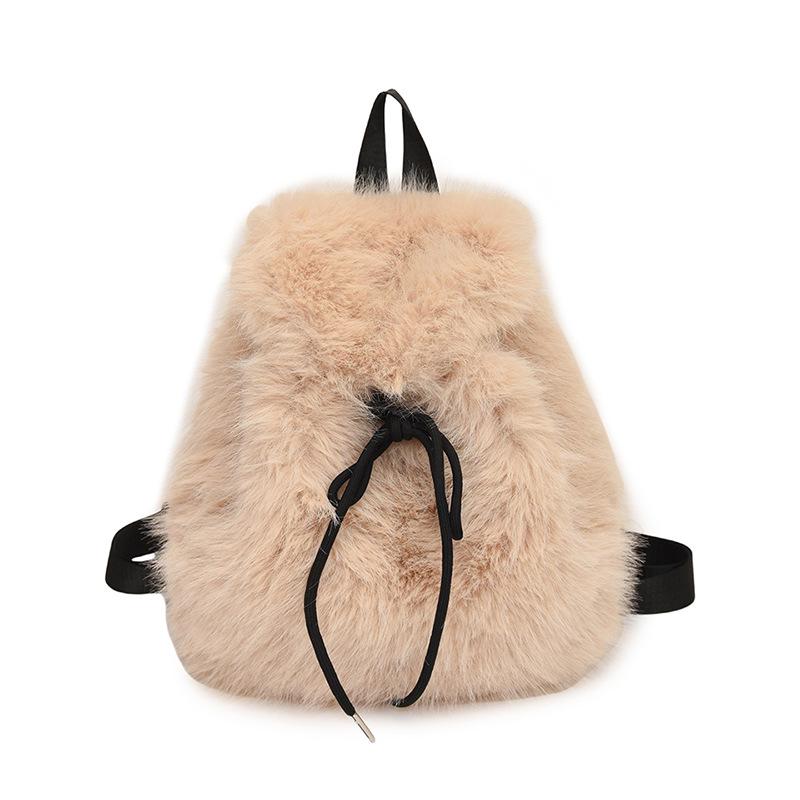 Cute Cartoon Plush Handbag: New 2020 Furry Shoulder Crossbody Bag for Autumn and Winter.