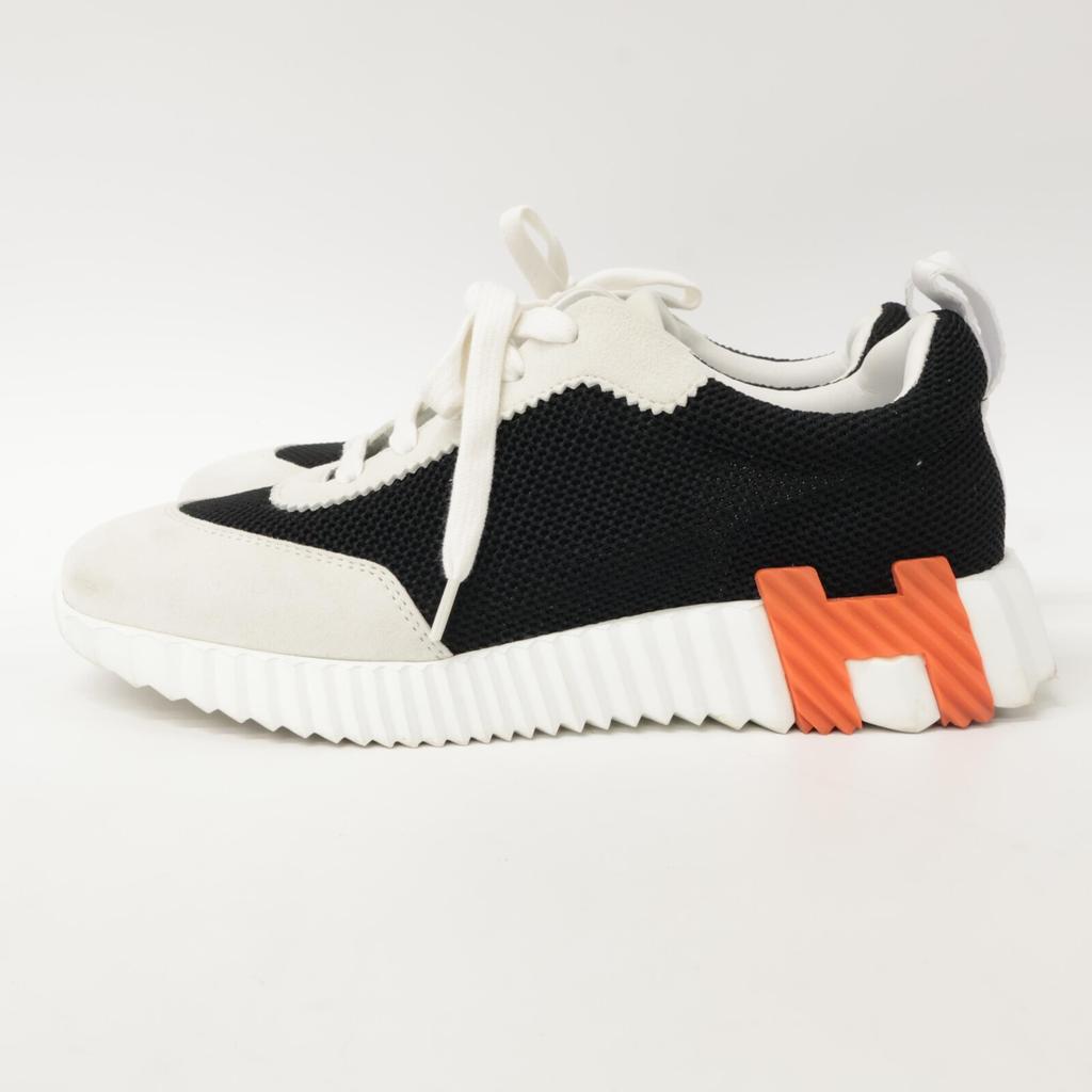 Hermes [Excellent Condition] H221177Z Bouncing Air Mesh X Ghost Skin Suede with H Logo Shoes 37 Noir / BlancUsed