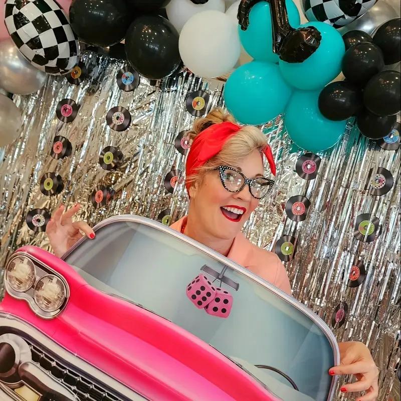 WTEMPO Retro Rock 'n' Roll Themed Party Pull Flags Festive Party Hanging Streamer with Vinyl Record Design DIY Durable Paper Banners Activity Supplies