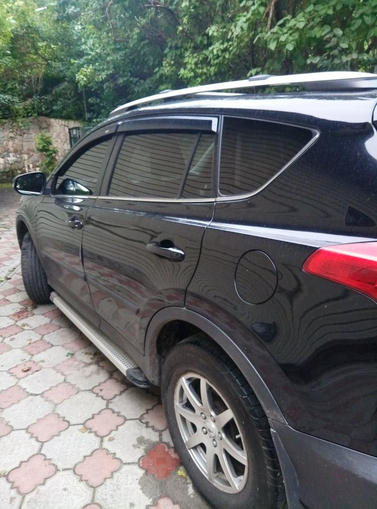 

Вітровики широкі (4 шт, HIC) для Toyota Rav 4 2013-2018 рр.