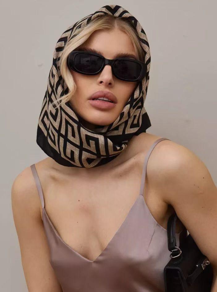 Magnetic Closure Neck Scarf for Women Soft Lightweight Square Patterned Fashionable Neck Wrap with Decorative Metal Beads Suitable for Daily Wear